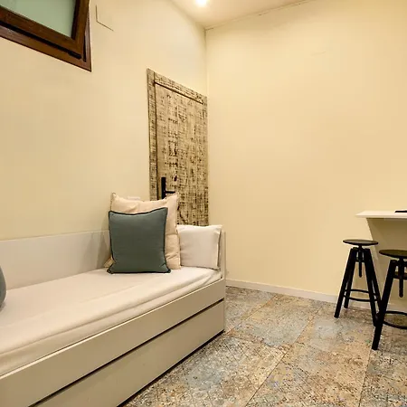 Apartment La Bodega L'Hospitalet de Llobregat